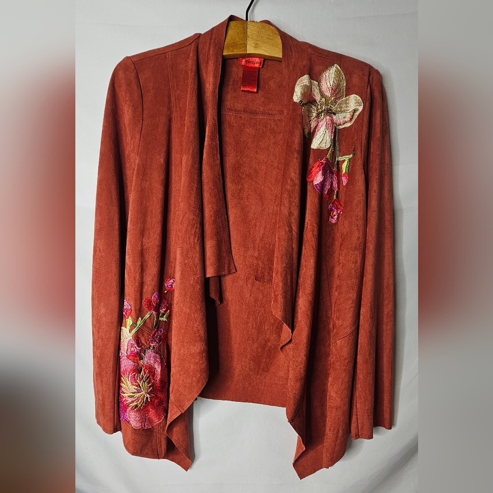 Great faux suede and fur boho jacket. Size S